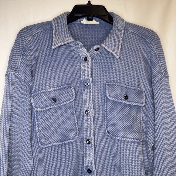 Hippie Rose Women’s Blue Waffle Knit Button Down Long Sleeve Blouse Top Sz S - Picture 2 of 9
